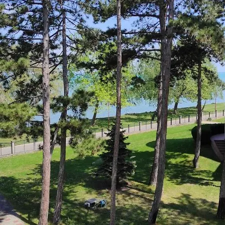 Onebeach Appartement *