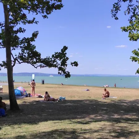 Onebeach Apartman
